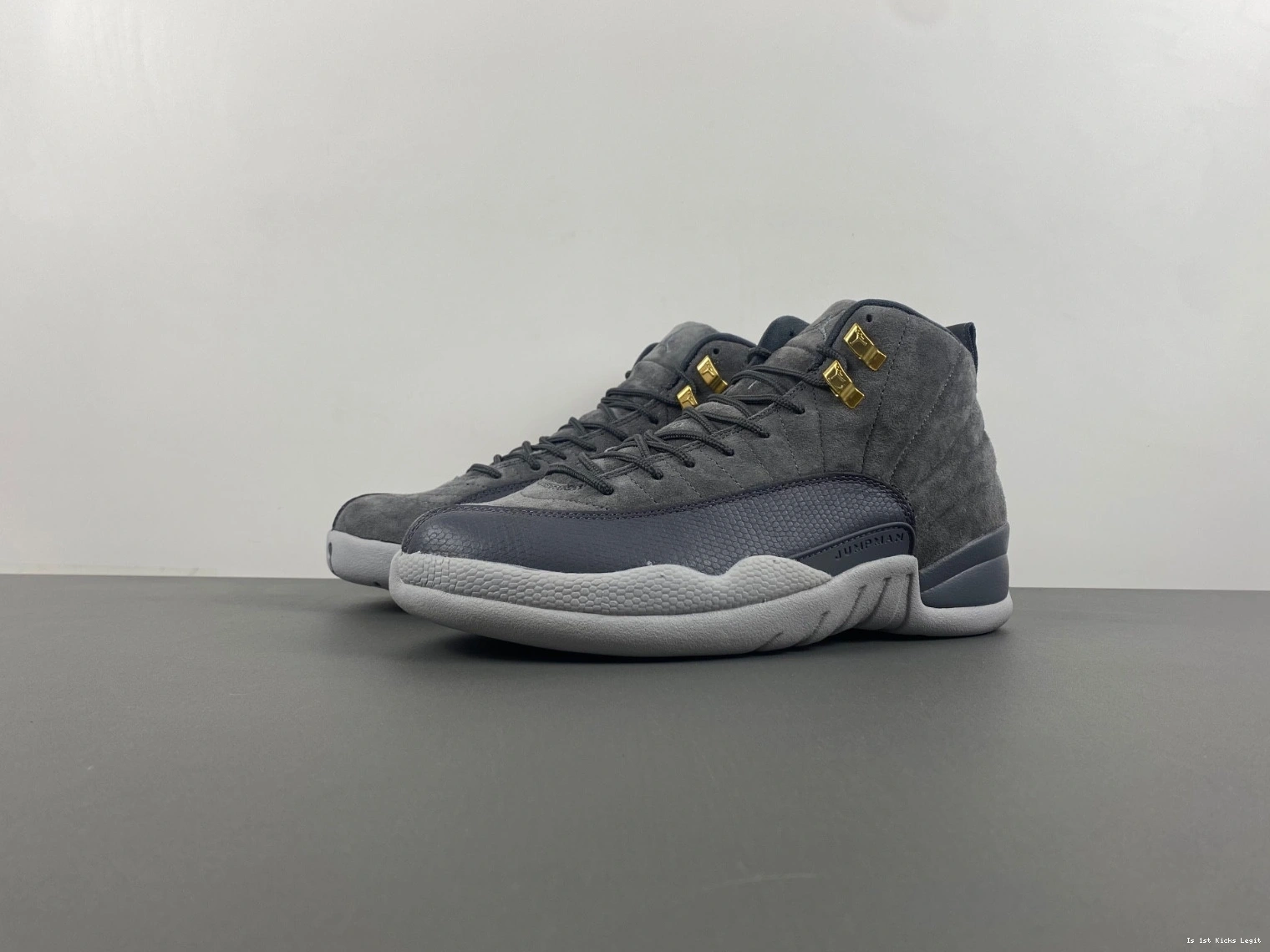 12 Dark Grey Retro Jordan 130690-005 - Men's 0419